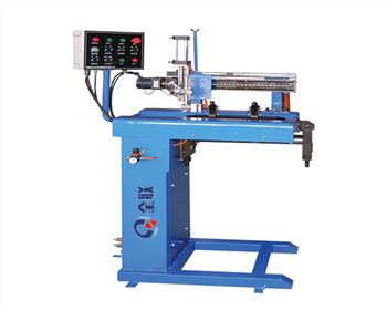 自動(dòng)化焊接(jie)設備