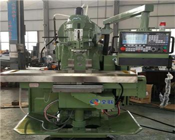 立(li)式升降(jiàng)台數控(kong)銑床​