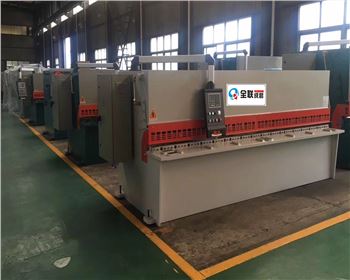 剪闆(pǎn)機 剪闆機(ji)