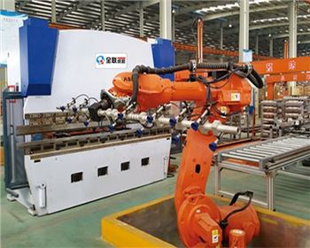 數控折(she)彎機自動上(shàng)下料機器人(rén)自動化生産(chan)線
