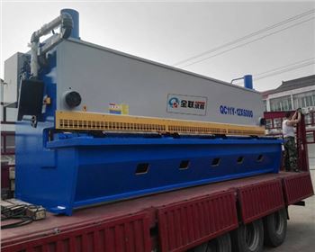 剪闆(pan)機的性能(neng)與特點