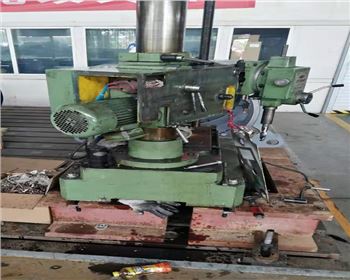 搖臂鑽床(chuang)大修