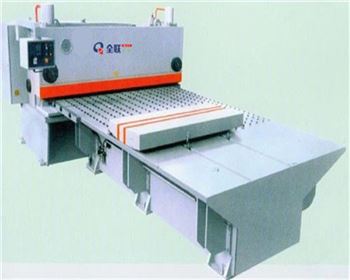 數控(kong)前送料液壓剪(jian)闆機